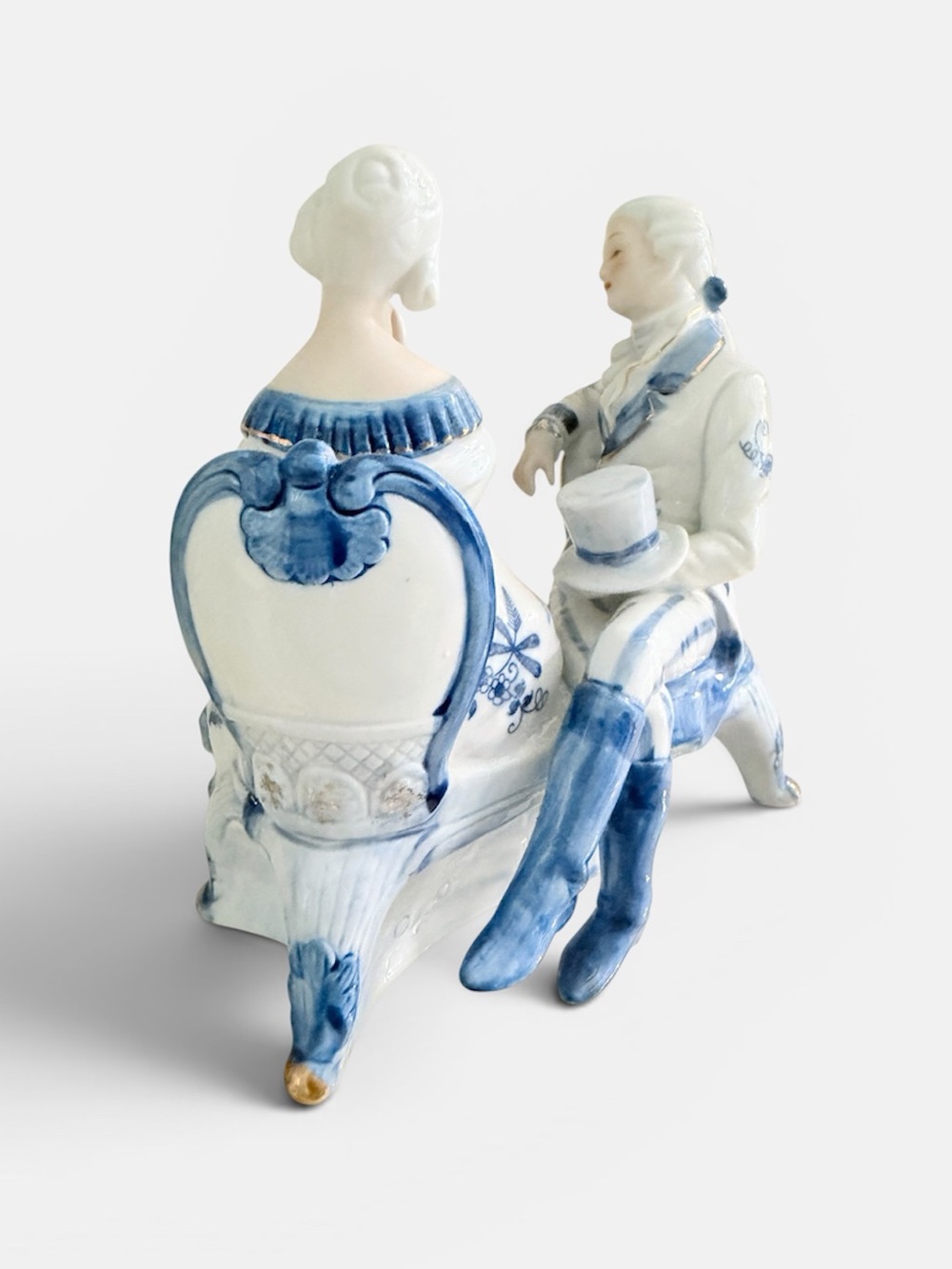 Norleans Vintage Porcelain Blue and White Victorian Couple Figurine - Picture 3 of 5